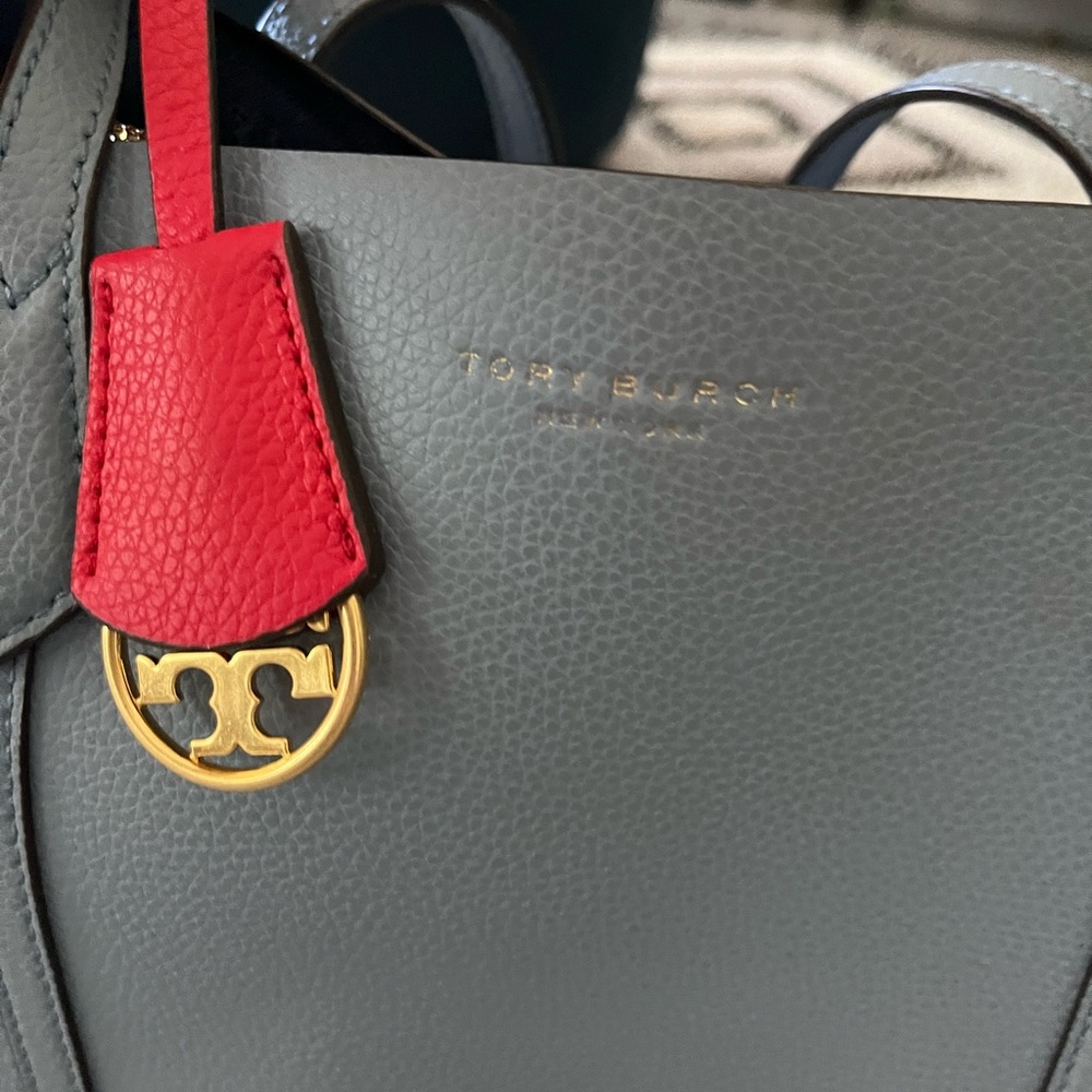 Tory Burch Perry Leather Shopper Tote Bag